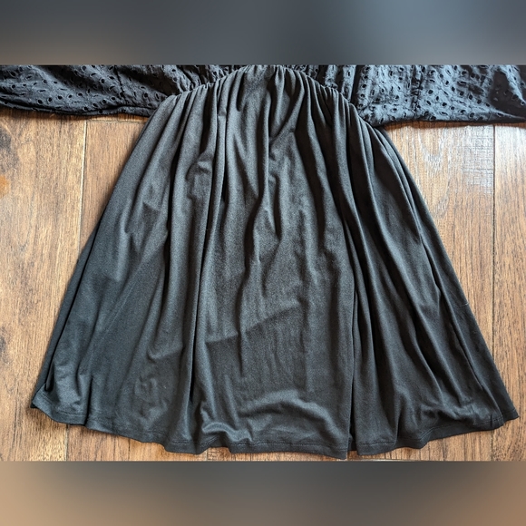 New! NINEXIS Size S Deep Front & Back V Toe Back Bohemian Mini Crochet Coverup - Picture 6 of 16